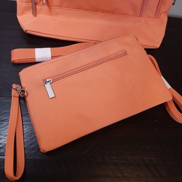 3/$20 Ganz Beyond A Bag Urban E Reader Tote Bag Cantaloupe Orange Bonus Wristlet - Picture 9 of 16